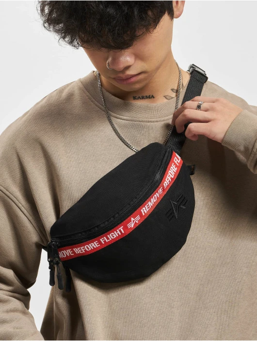 Alpha Industries Tasche RBF Waist In Schwarz 2 Alpha Industries Tasche RBF Waist In Schwarz – Bild 2