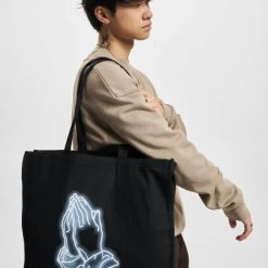 Mister Tee Tasche Pray Glow In Schwarz
