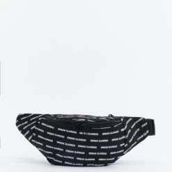 URBAN CLASSICS Tasche Shoulderbag In Schwarz